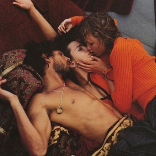 photo porno dun couple en trio sur le 73