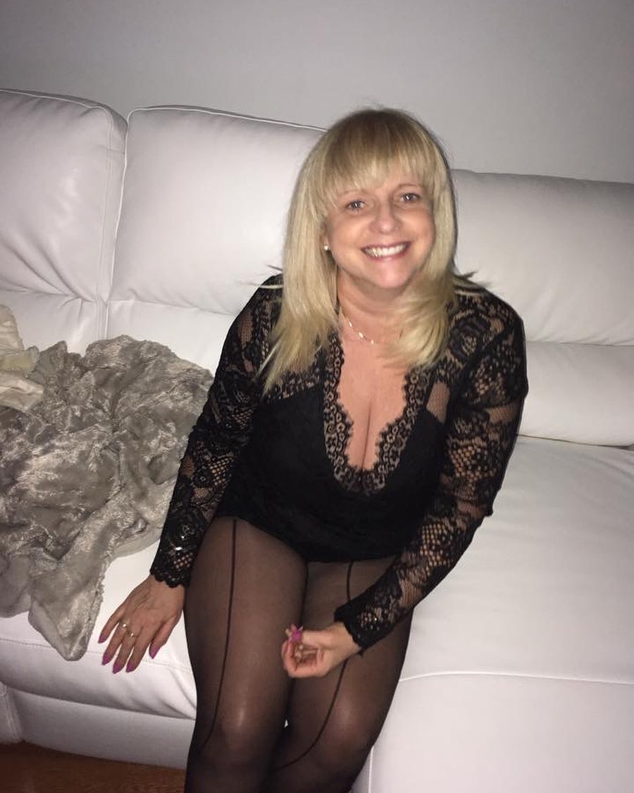 Nude photo cougar chaude du 23